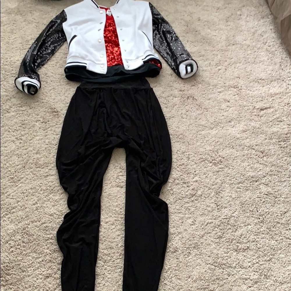 Hip hop dance costume
